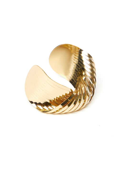 Twisted thinlines Cuff