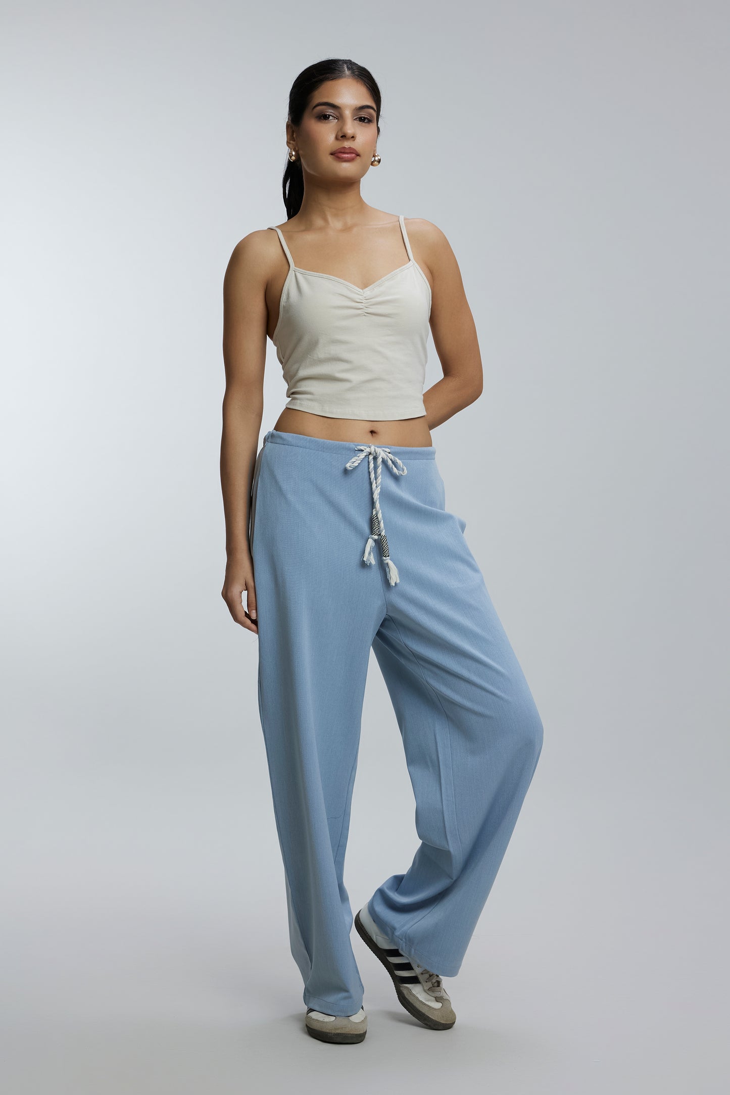 Loose Pants with Smart Strings