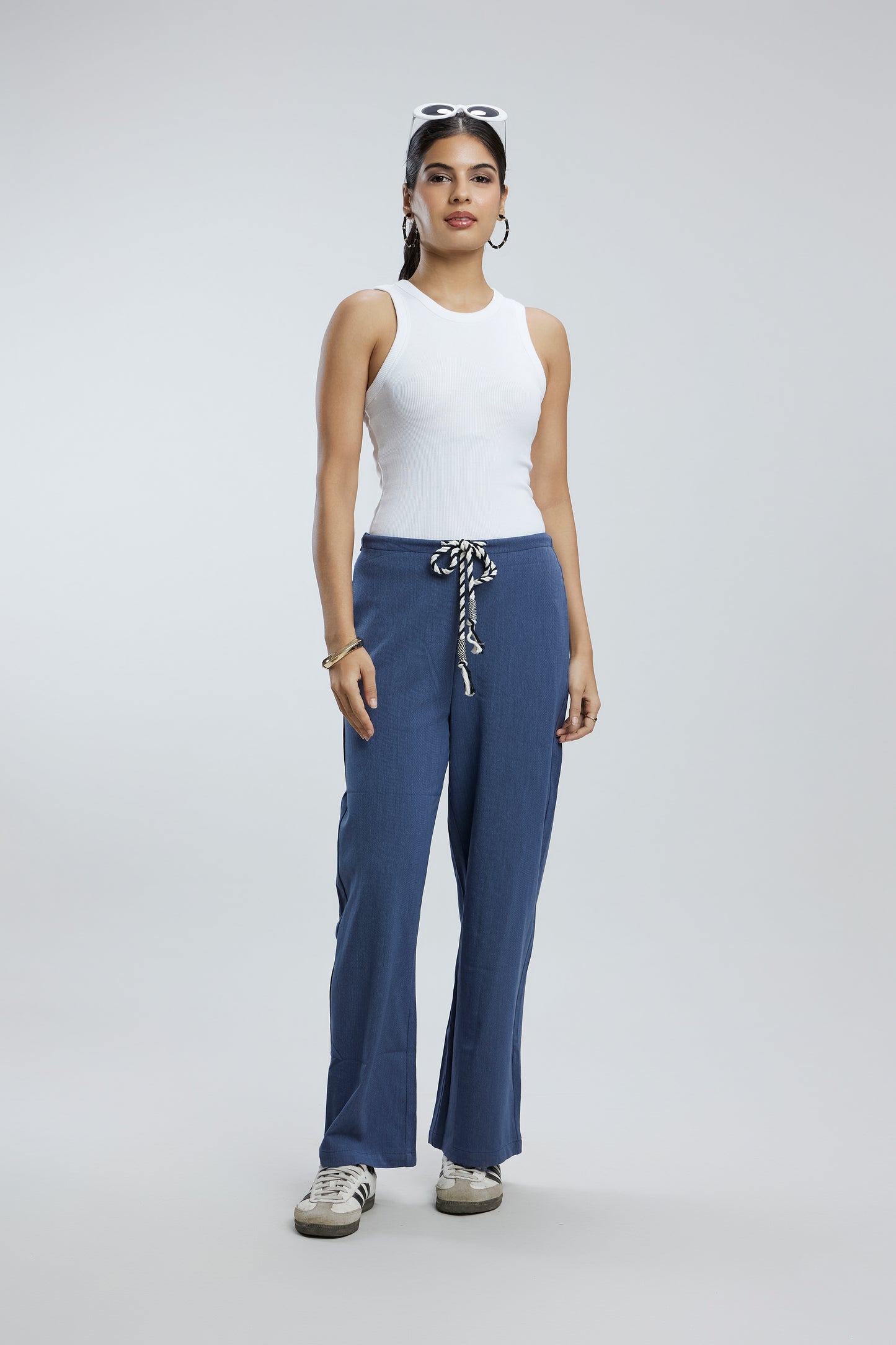 Loose Pants with Smart Strings