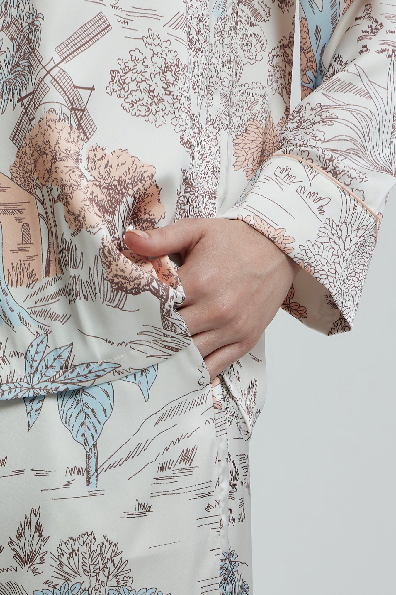 Fun Prints Satin Nightsuits