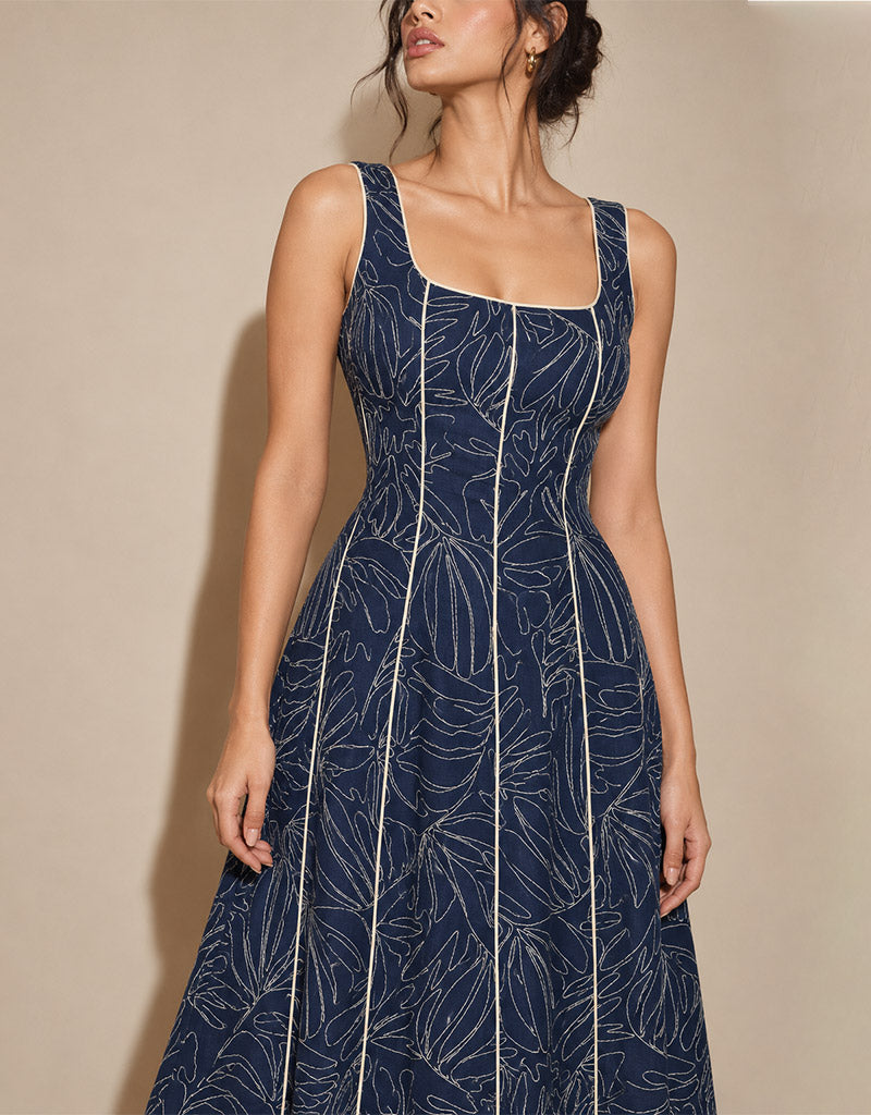 The Artistry Maxi Dress